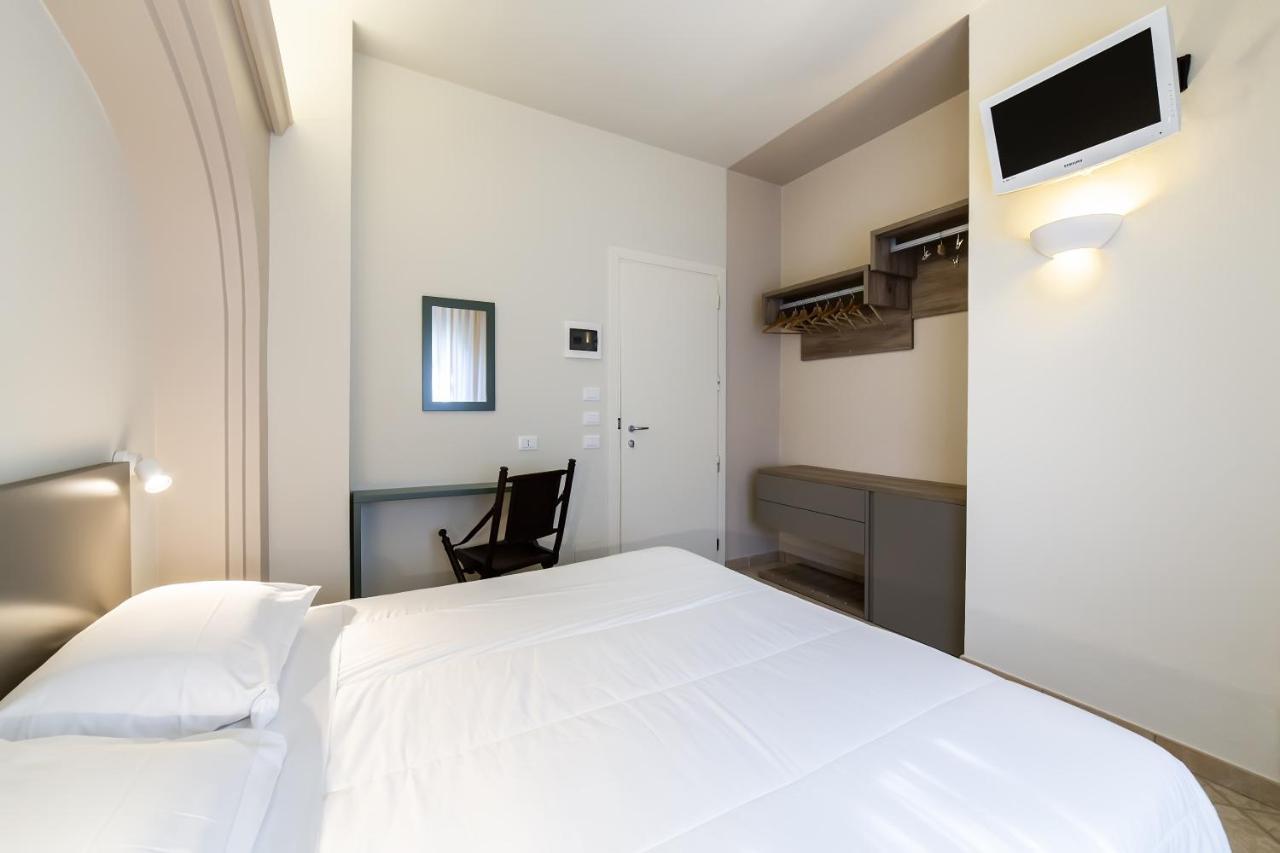 Hotel Parco Milano Marittima Bagian luar foto