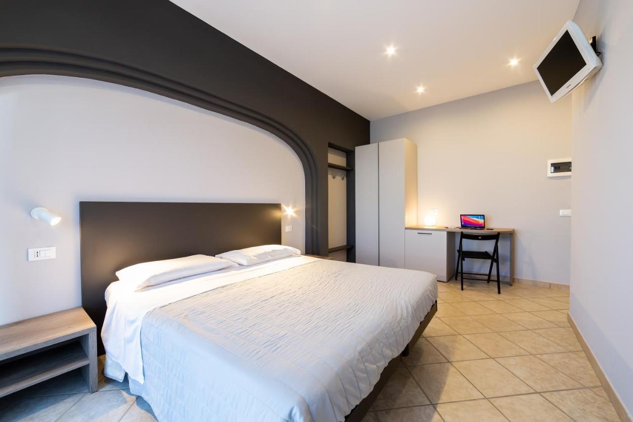 Hotel Parco Milano Marittima Bagian luar foto